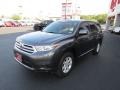 2011 Magnetic Gray Metallic Toyota Highlander   photo #3