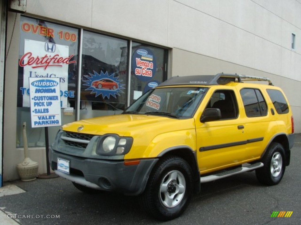 Solar Yellow Nissan Xterra