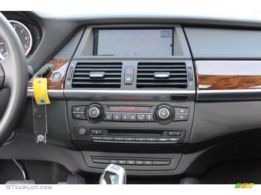 2012 BMW X6 xDrive50i Controls Photo #69545943