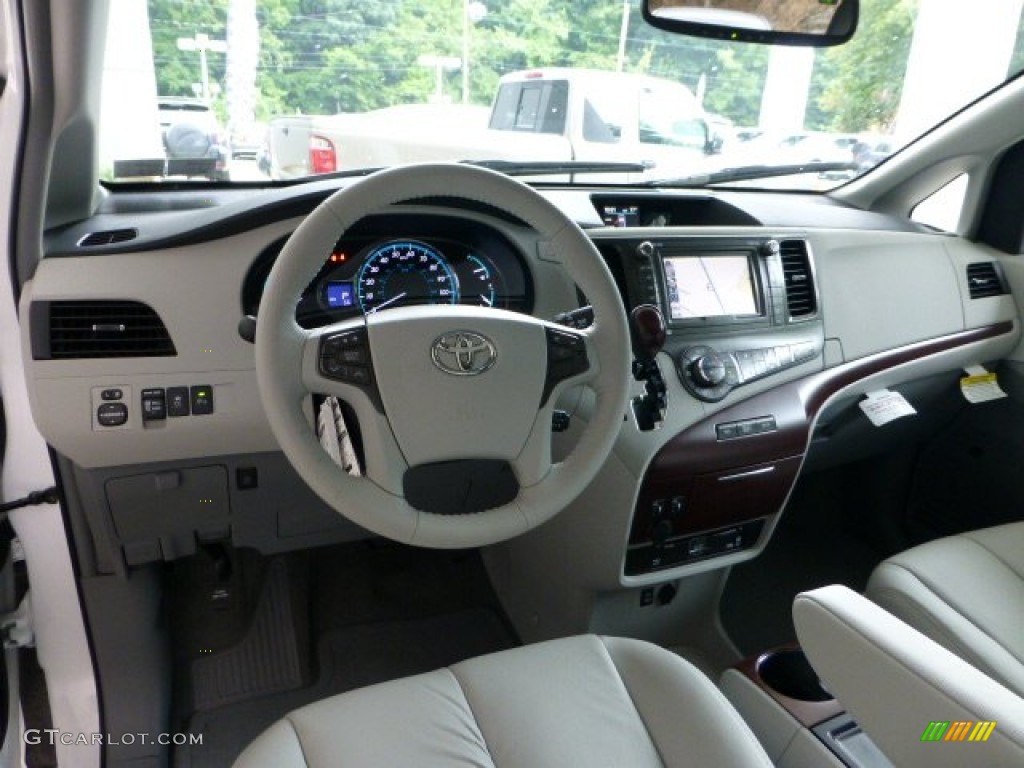 2012 Sienna XLE AWD - Super White / Light Gray photo #12