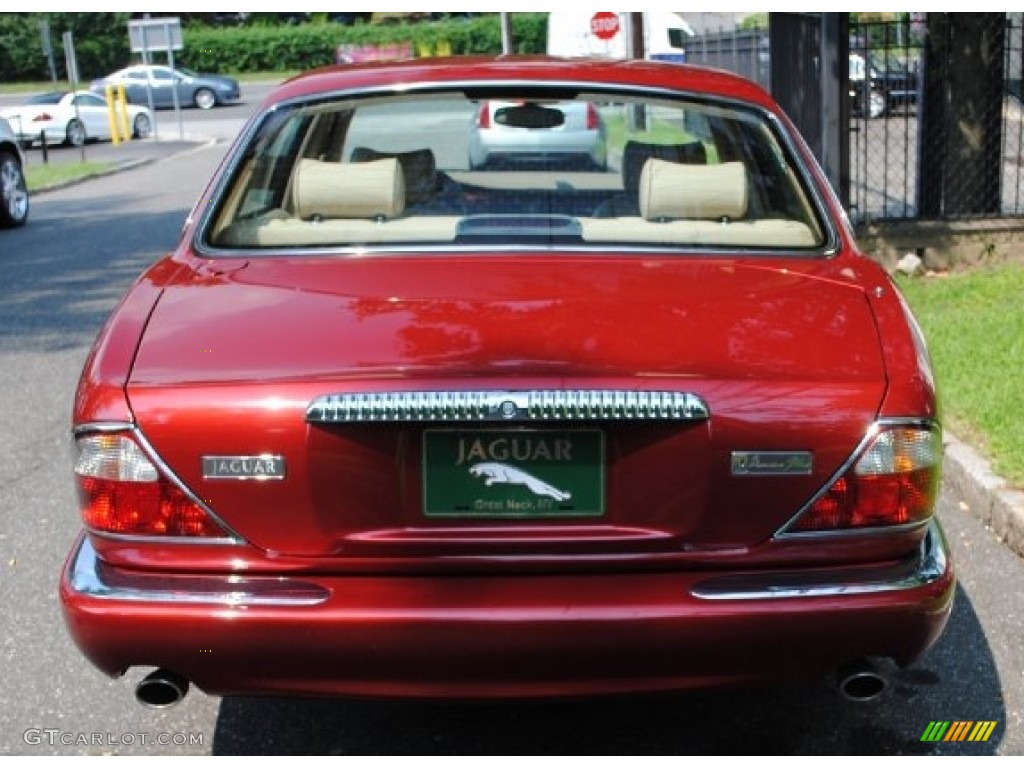 2000 XJ Vanden Plas - Carnival Red / Oatmeal photo #5