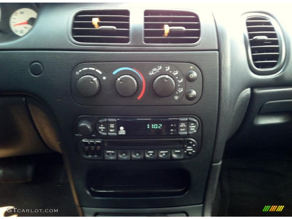 2000 Dodge Intrepid Standard Intrepid Model Controls Photo #69551397