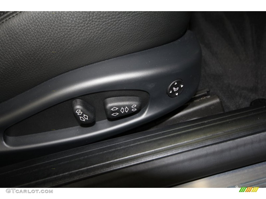 2009 BMW M6 Convertible Controls Photo #69551529