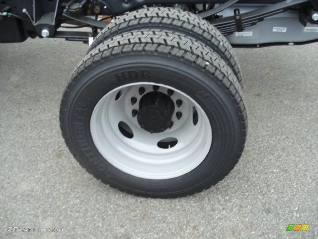2012 Ford F550 Super Duty XL Regular Cab 4x4 Chassis Wheel Photos