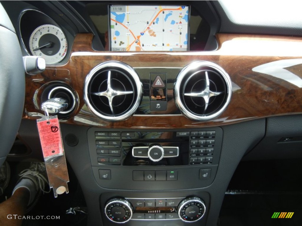 2013 Mercedes-Benz GLK 350 Controls Photo #69553794