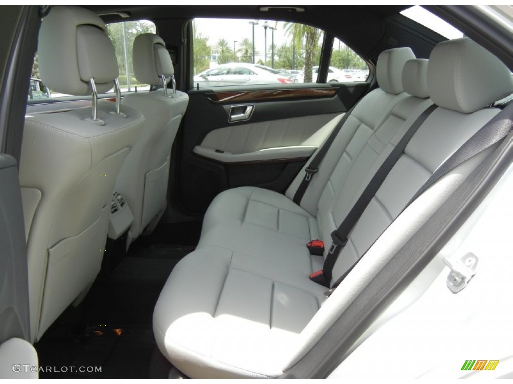 2013 Mercedes-Benz E 350 Sedan Rear Seat Photo #69554154