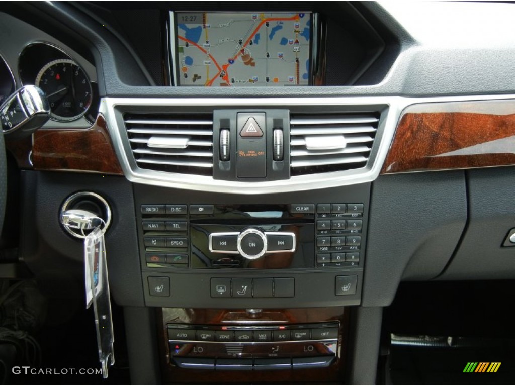 2013 Mercedes-Benz E 350 Sedan Controls Photo #69554190