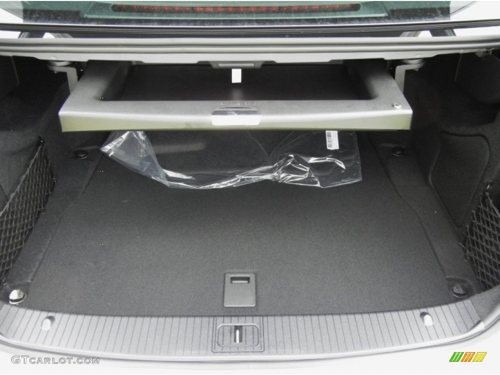 2013 Mercedes-Benz E 350 Sedan Trunk Photo #69554199