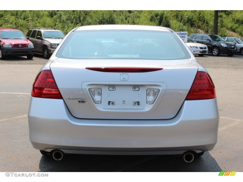 2006 Accord LX V6 Sedan - Alabaster Silver Metallic / Gray photo #6