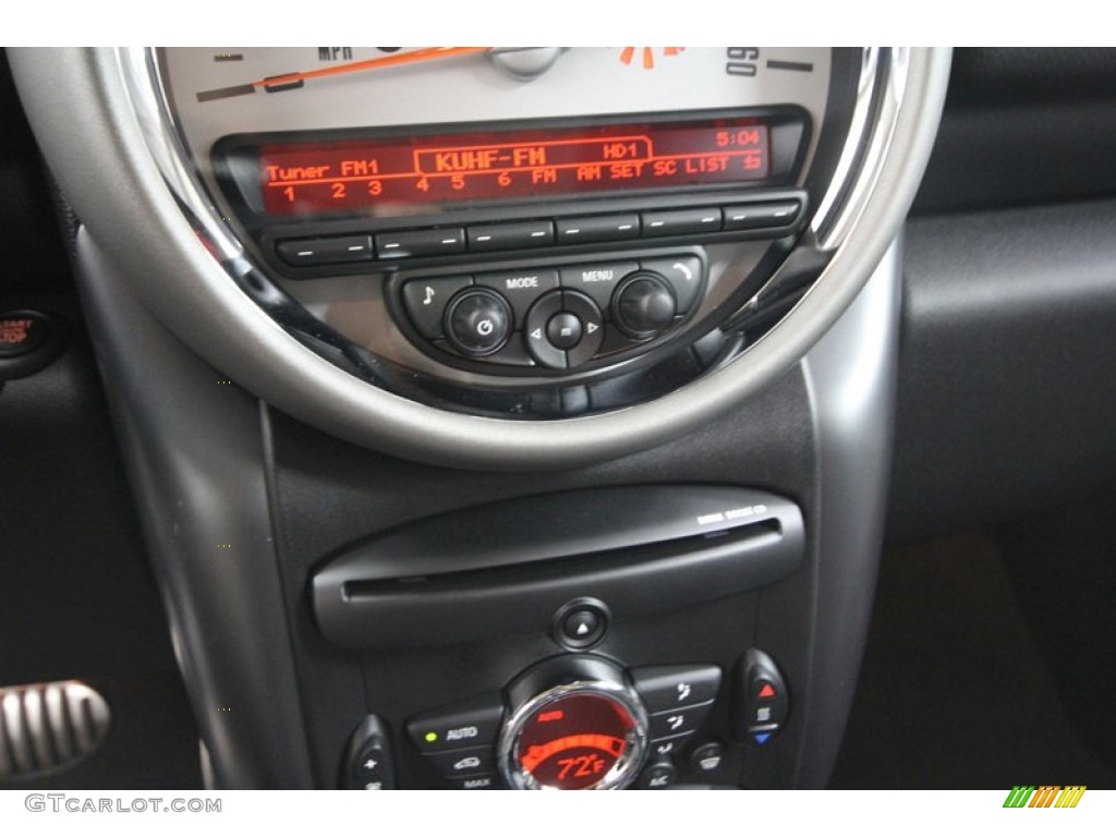 2012 Mini Cooper S Countryman Controls Photo #69554556