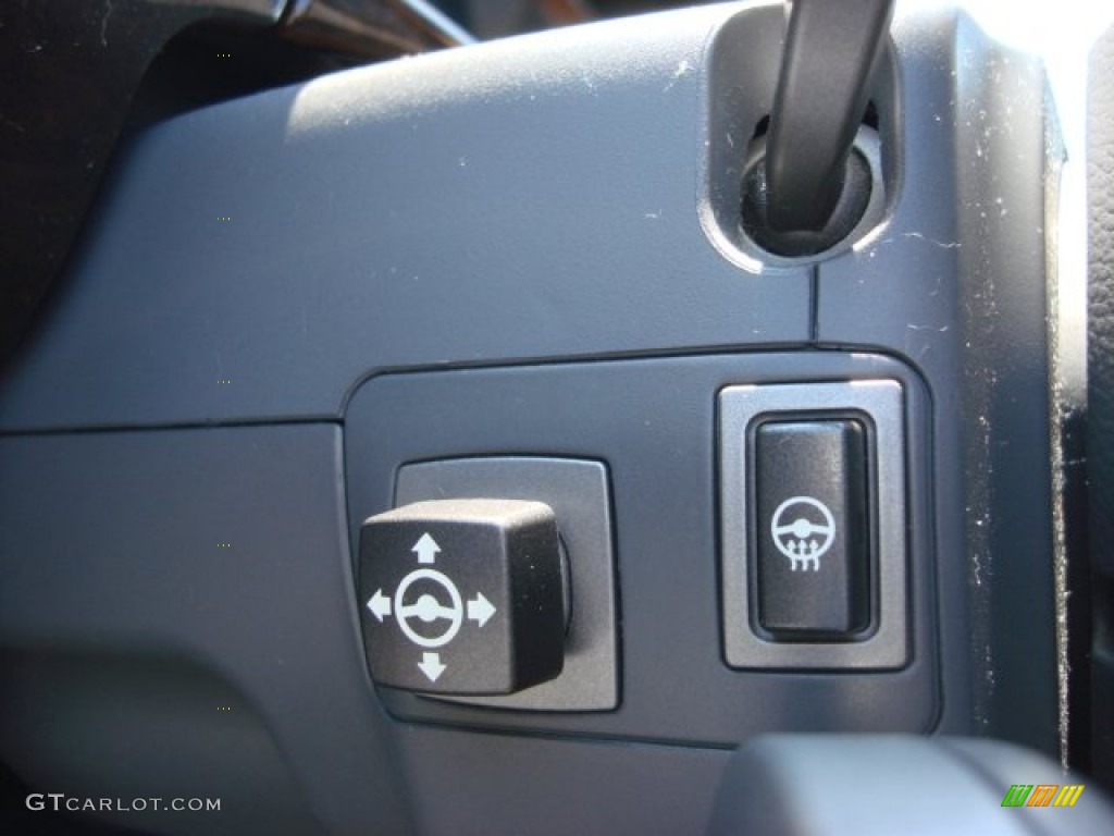 2004 BMW 7 Series 745Li Sedan Controls Photo #69555456
