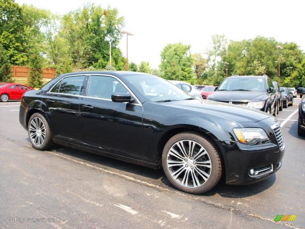 Gloss Black 2013 Chrysler 300 S V8 Exterior Photo #69557610