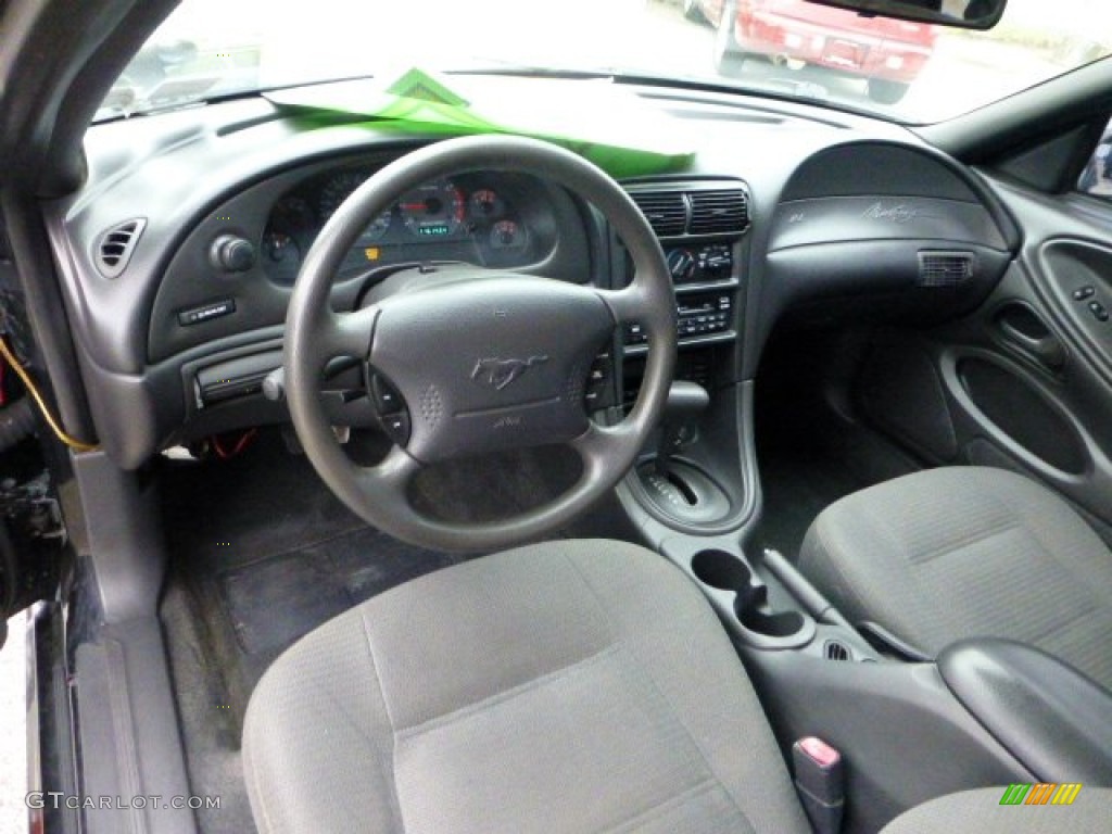 2001 Ford Mustang V6 Interior