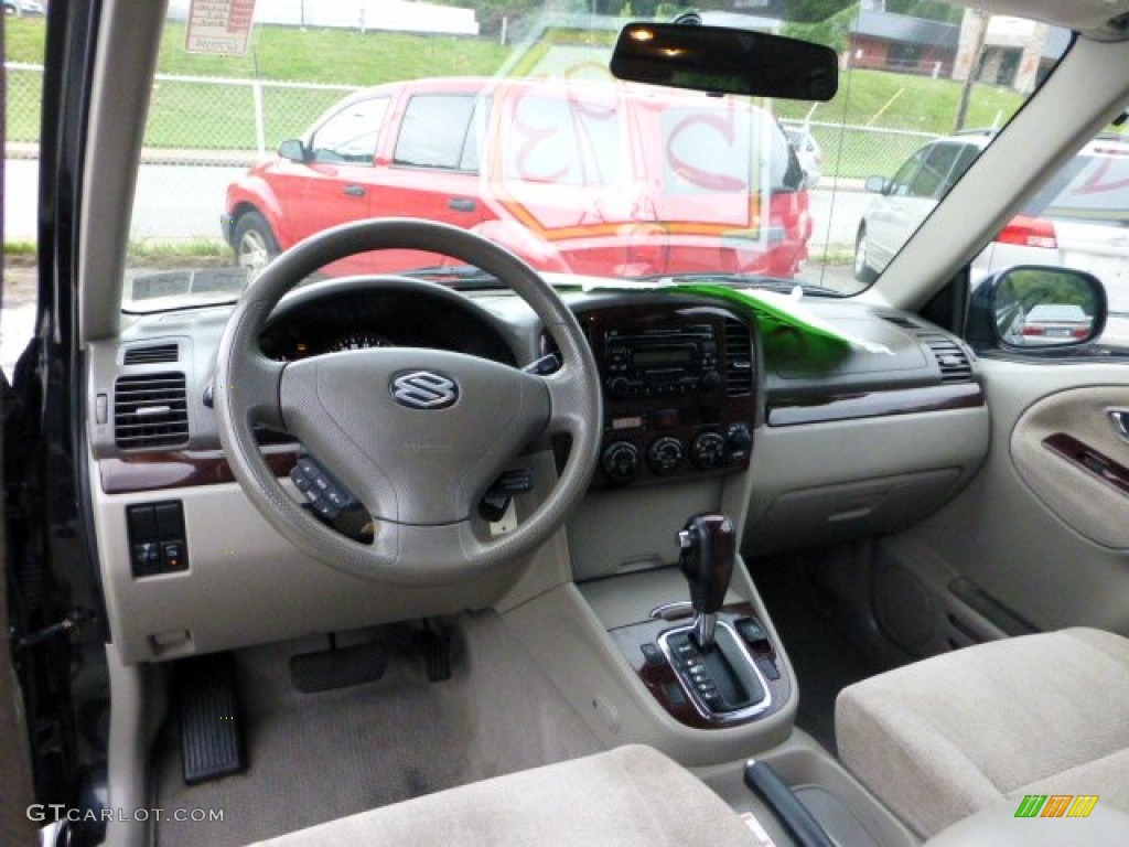 2005 Suzuki XL7 LX 4WD Dashboard Photos