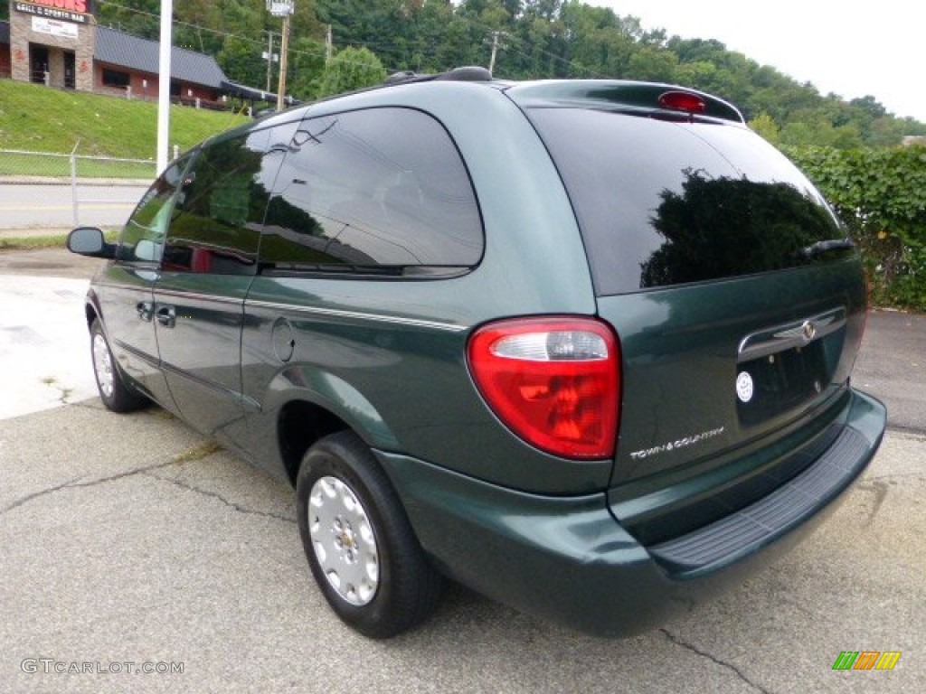 Shale Green Metallic 2001 Chrysler Town & Country LX Exterior Photo #69558948