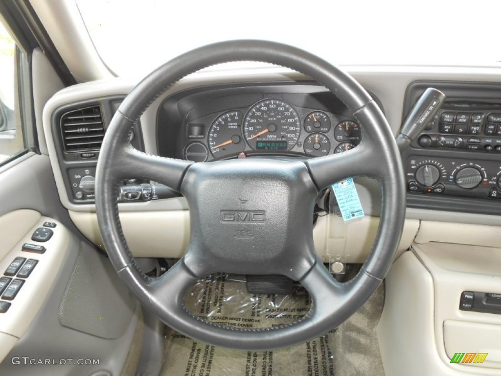 2002 GMC Yukon SLT Sandstone Steering Wheel Photo #69559062