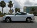 Crystal White - Mustang GT Coupe Photo No. 5