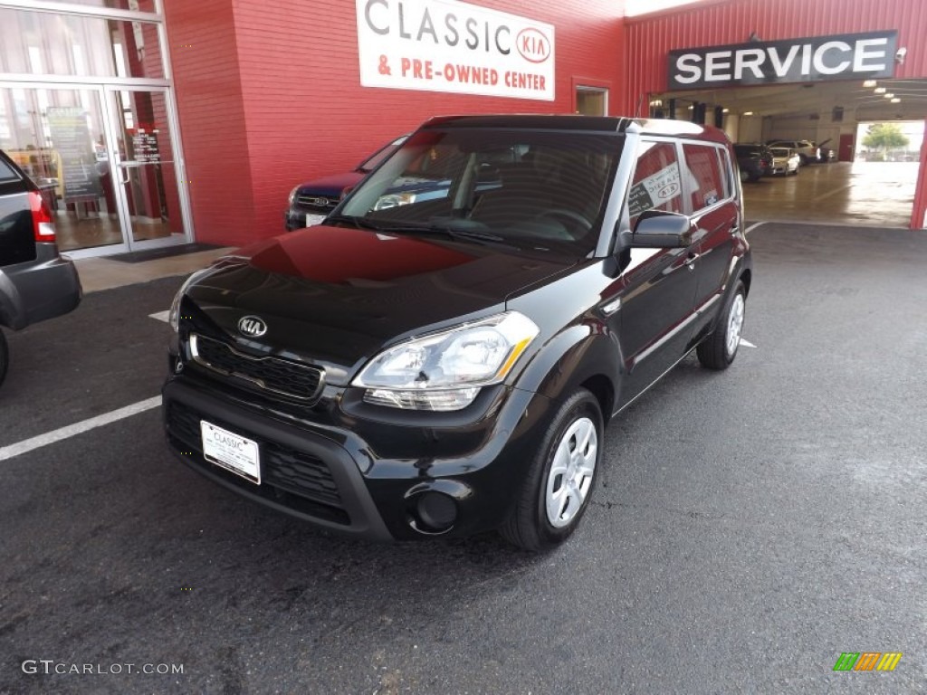 Shadow Black Kia Soul