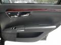 Black - S 550 4Matic Sedan Photo No. 31