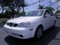 2004 Absolute White Suzuki Forenza S  photo #8