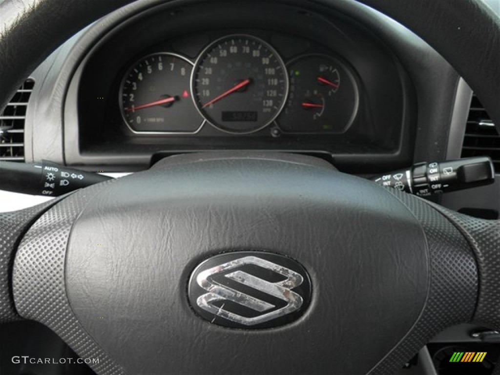 2004 Suzuki Grand Vitara LX Gauges Photos