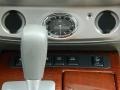 Silver Indulgence - QX 56 4WD Photo No. 26