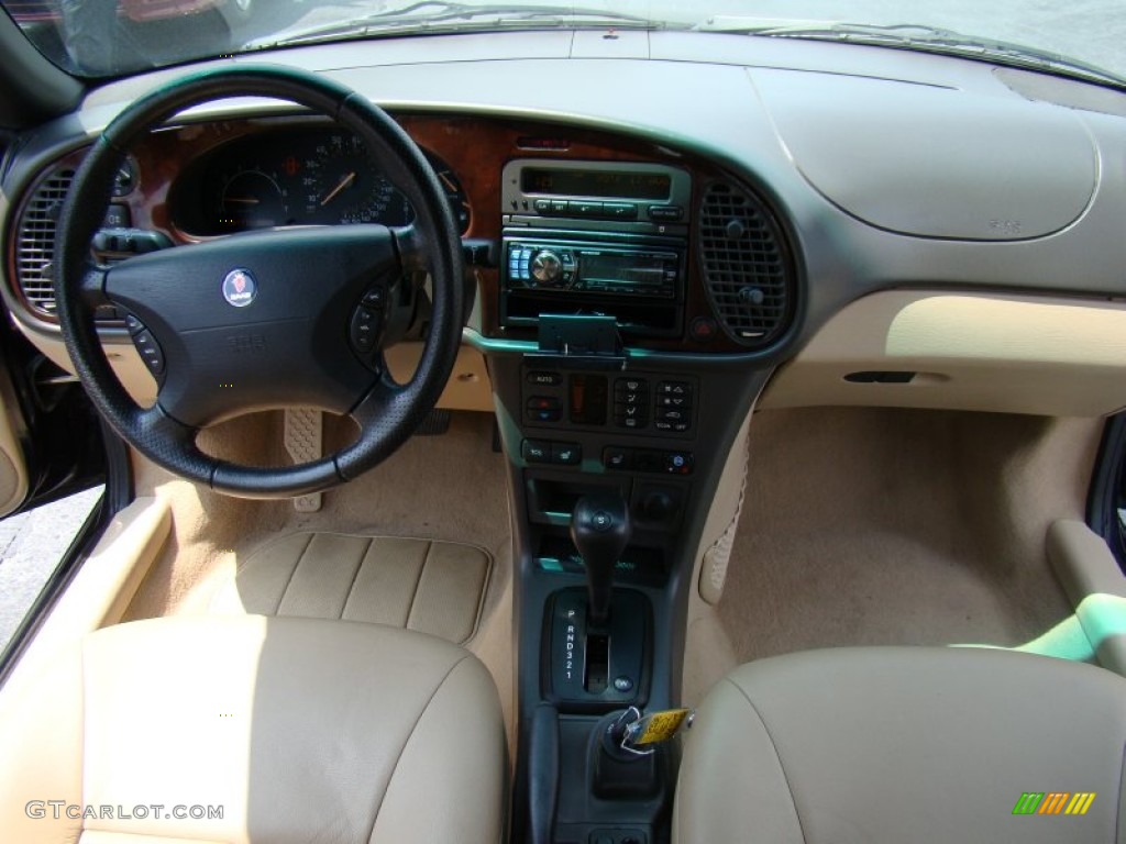 2002 9-3 SE Convertible - Cosmic Blue Metallic / Charcoal Gray photo #11