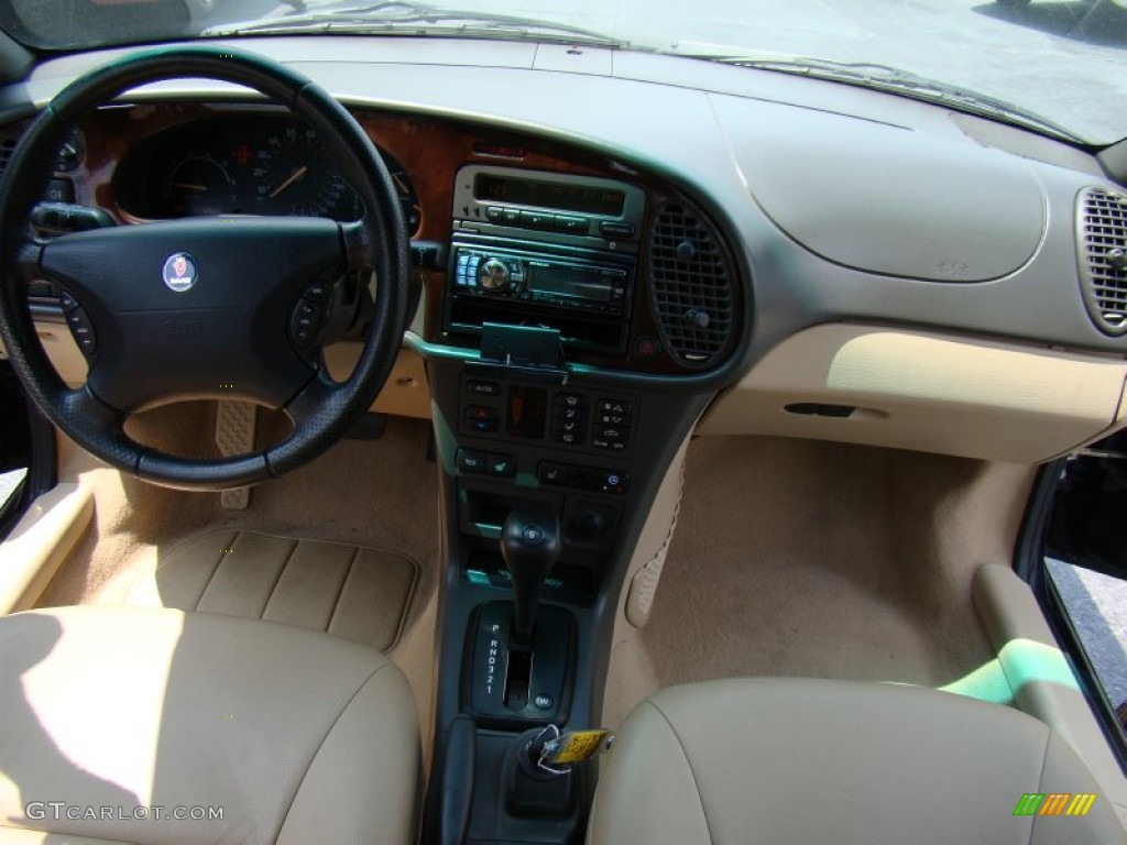 2002 9-3 SE Convertible - Cosmic Blue Metallic / Charcoal Gray photo #13