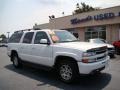 Summit White - Suburban 1500 Z71 4x4 Photo No. 2