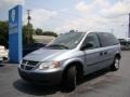 2005 Butane Blue Pearl Dodge Caravan SE  photo #25