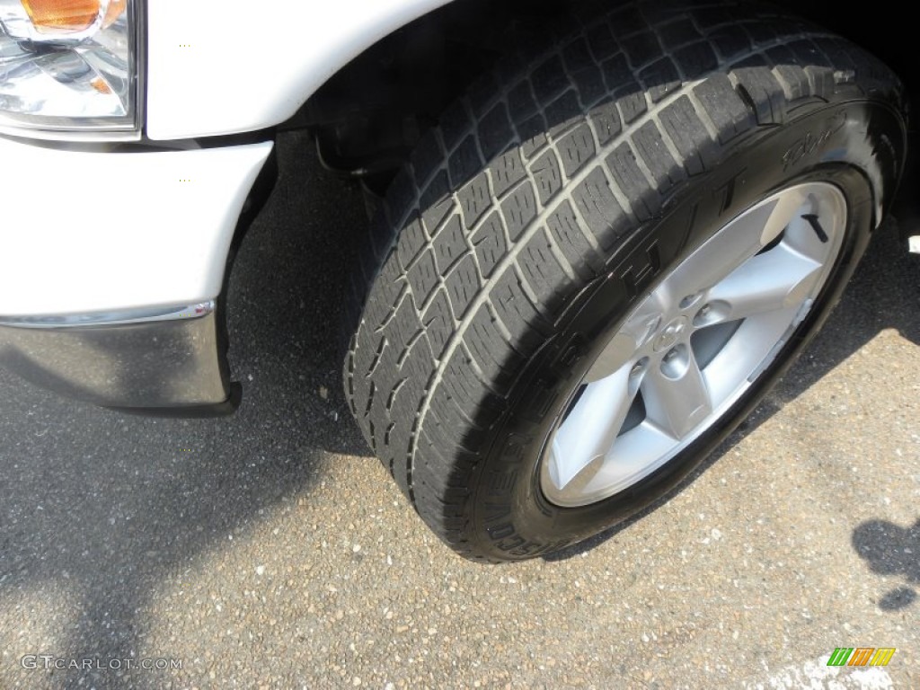 2007 Ram 1500 SLT Quad Cab - Bright White / Medium Slate Gray photo #17