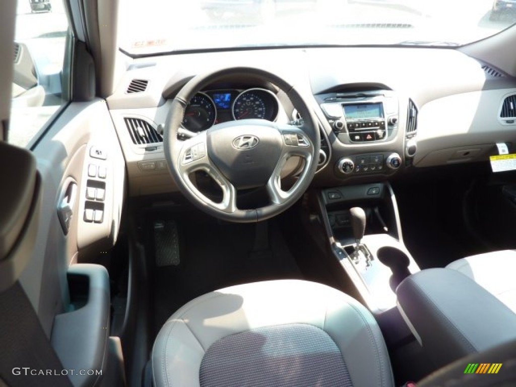 2013 Hyundai Tucson GLS AWD Taupe Dashboard Photo #69574143