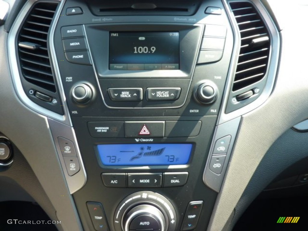 2013 Hyundai Santa Fe Sport AWD Controls Photo #69574521