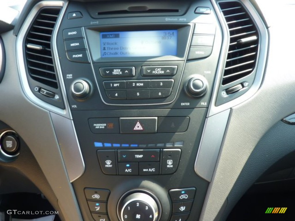 2013 Hyundai Santa Fe Sport 2.0T AWD Controls Photo #69574707