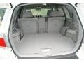 Blizzard White Pearl - Highlander V6 4WD Photo No. 8