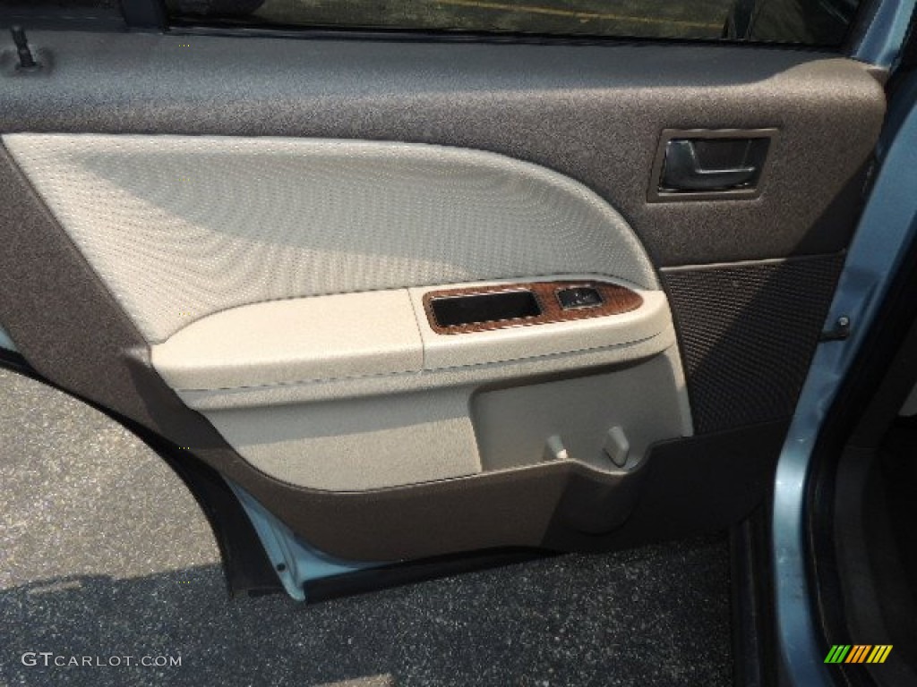 2008 Taurus X Limited AWD - Light Ice Blue Metallic / Camel photo #15