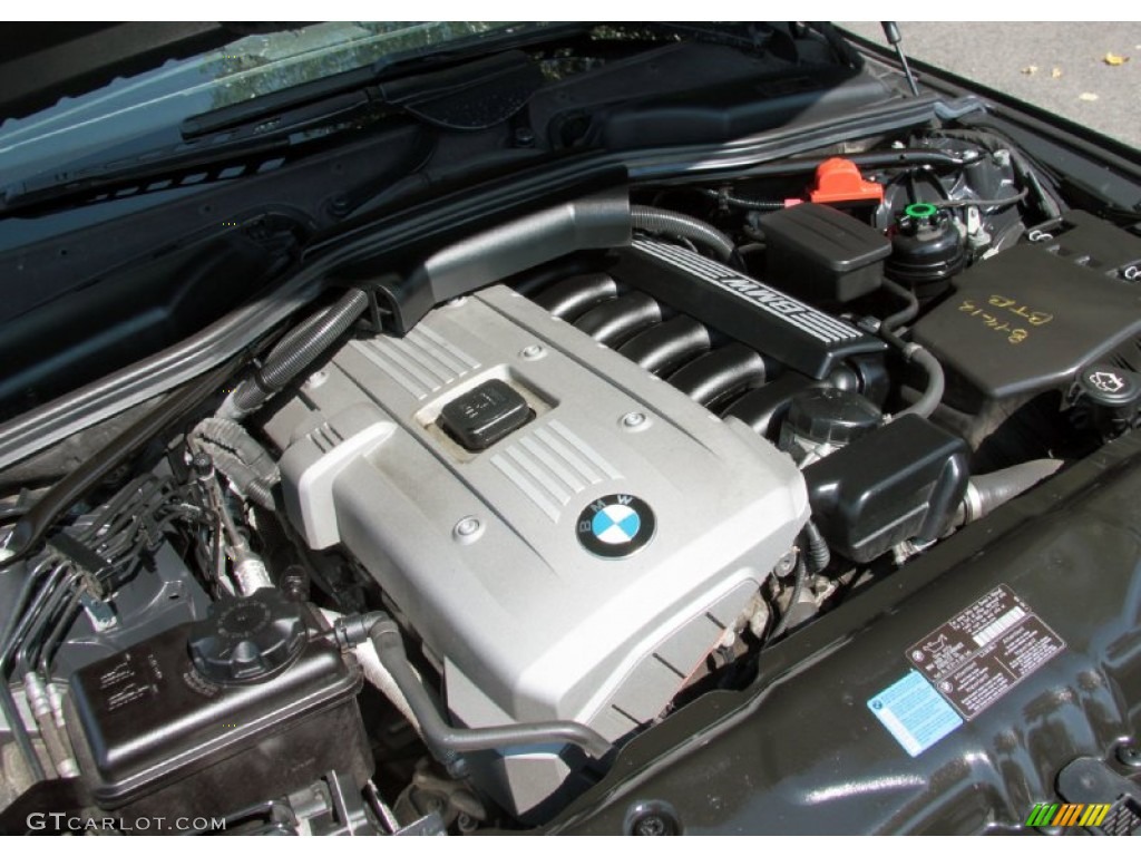 2007 BMW 5 Series 525xi Sedan 3.0 Liter DOHC 24-Valve VVT Inline 6 Cylinder Engine Photo #69579006