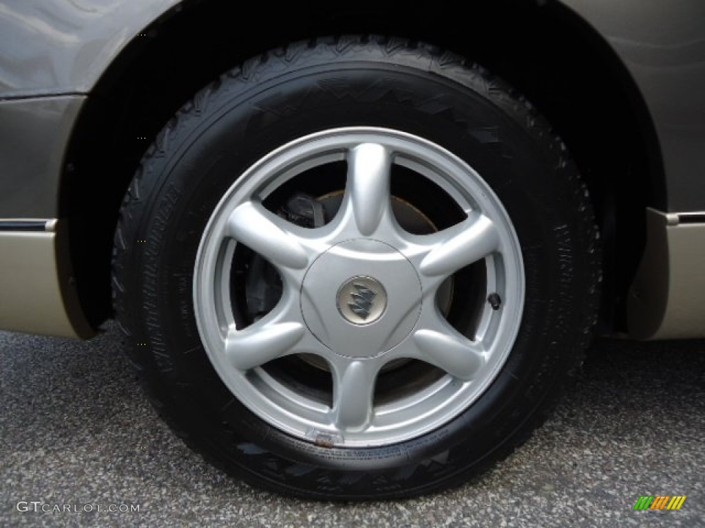 2004 Buick Regal LS Wheel Photos