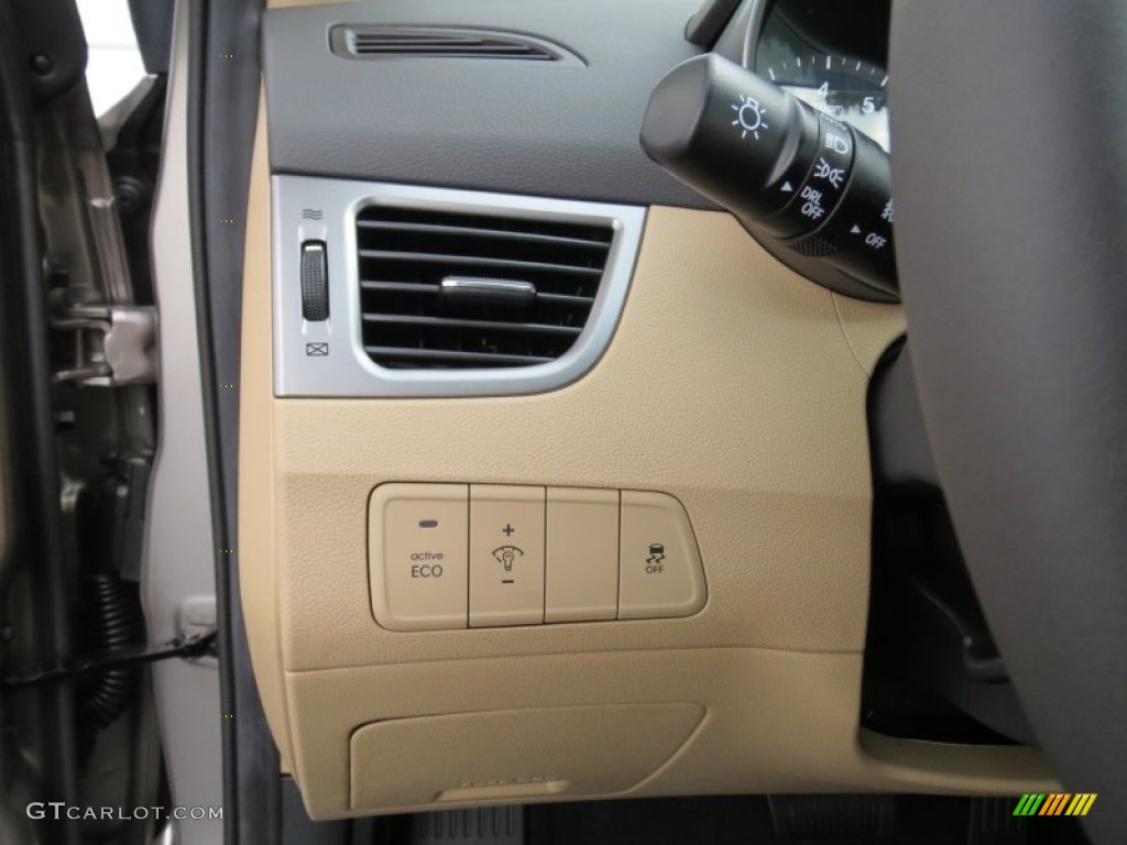 2013 Hyundai Elantra Limited Controls Photo #69580059