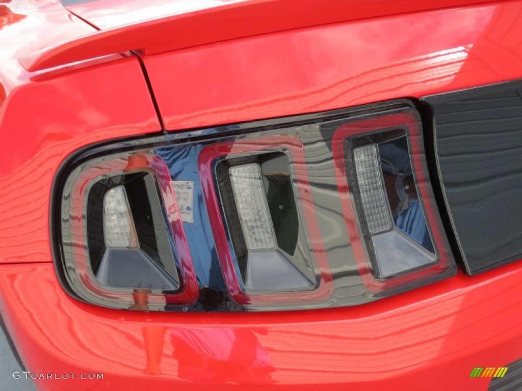 2013 Mustang GT Coupe - Race Red / Charcoal Black photo #10