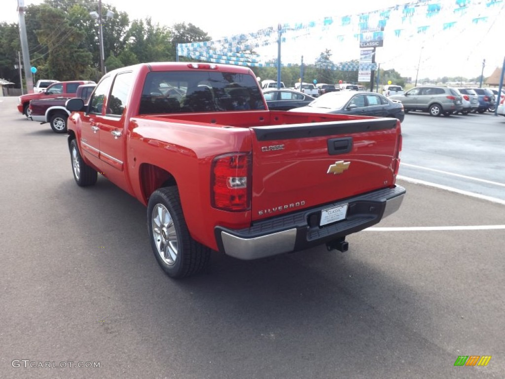 2013 Silverado 1500 LT Crew Cab - Victory Red / Light Titanium/Dark Titanium photo #3