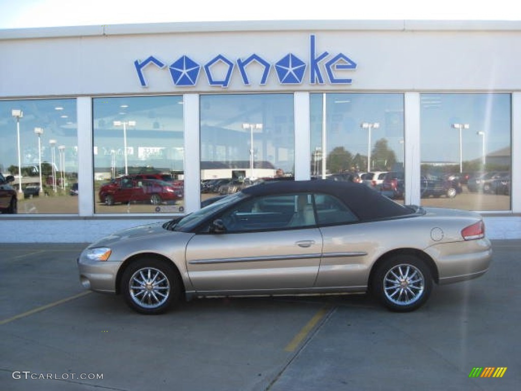 2002 Sebring Limited Convertible - Light Almond Pearl Metallic / Black/Beige photo #24