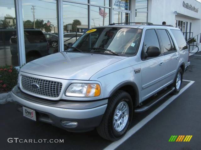 2001 Expedition XLT - Silver Metallic / Medium Graphite photo #1