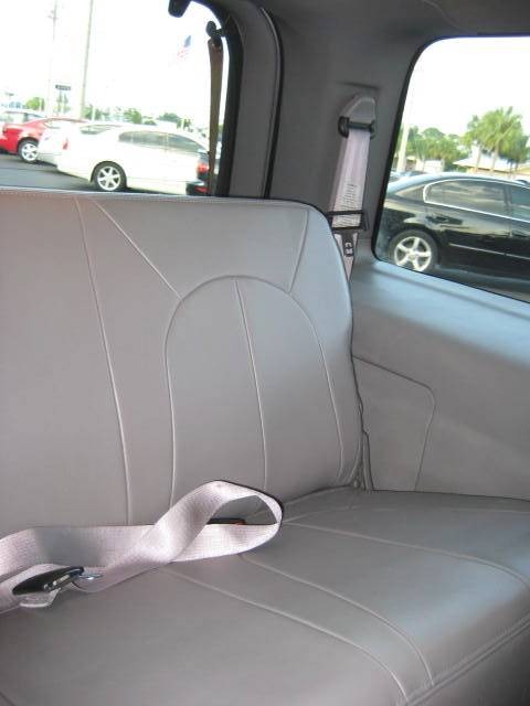 2001 Expedition XLT - Silver Metallic / Medium Graphite photo #7
