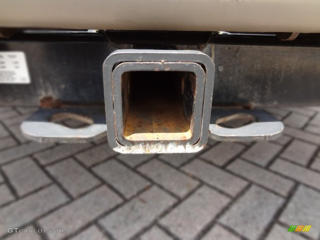 2000 Excursion Limited - Deep Wedgewood Blue Metallic / Medium Parchment photo #15