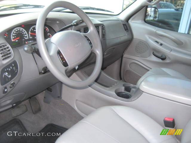 2001 Expedition XLT - Silver Metallic / Medium Graphite photo #8