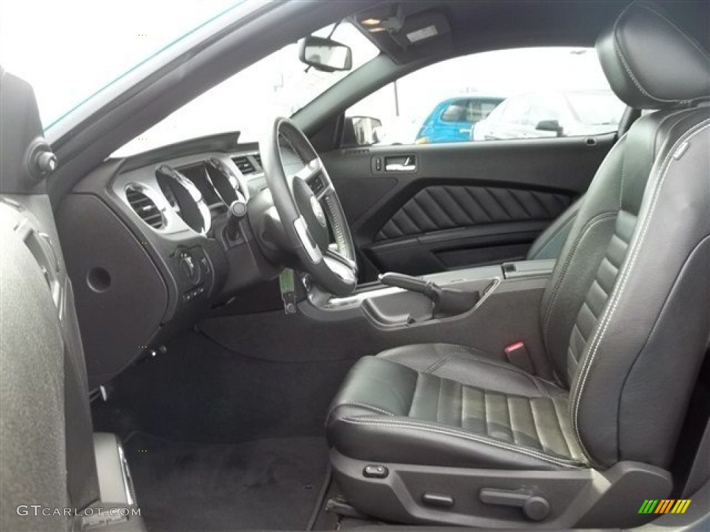 2010 Mustang V6 Premium Coupe - Grabber Blue / Charcoal Black photo #11