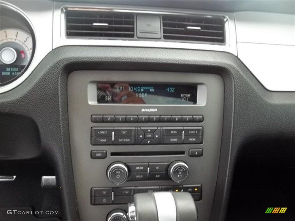 2010 Ford Mustang V6 Premium Coupe Controls Photo #69595975