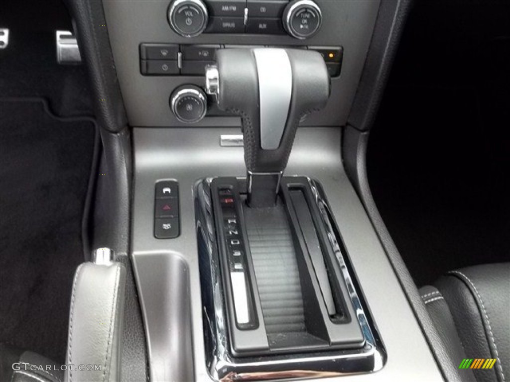 2010 Mustang V6 Premium Coupe - Grabber Blue / Charcoal Black photo #15