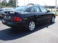 Blackout - Sentra 1.8 S Special Edition Photo No. 3